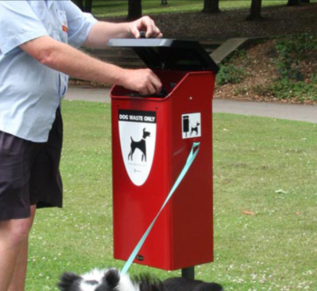 Metal Fido 35™ & 50™ Dog Waste Bin